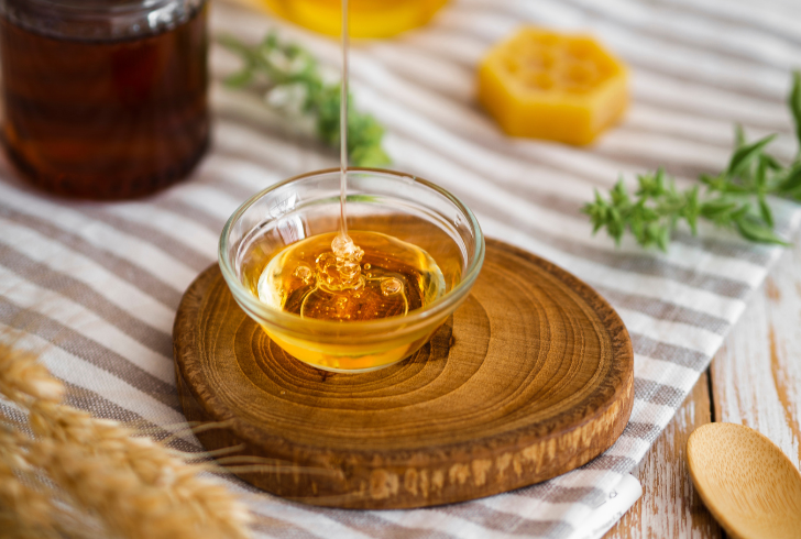 Opt for low-sugar cough drops with natural ingredients like manuka honey or menthol