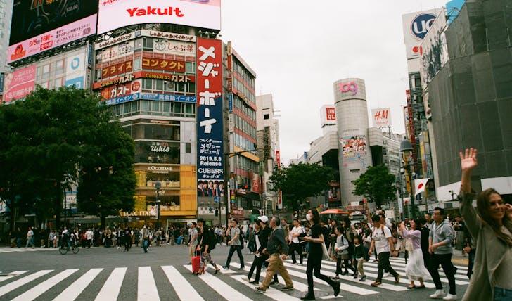 the top 8 best places to take pictures in Tokyo, Japan